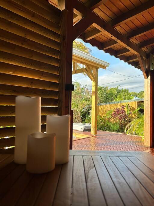 Bungalow Avec Jacuzzi Privatif Villa Sainte-Rose Exterior photo